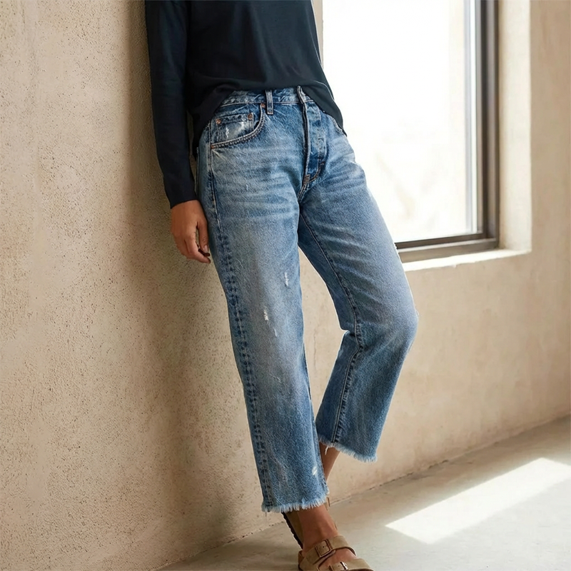 Effortless Blue Distressed Mom Jeans for Women with High Waist Frayed Hem Relaxed Style